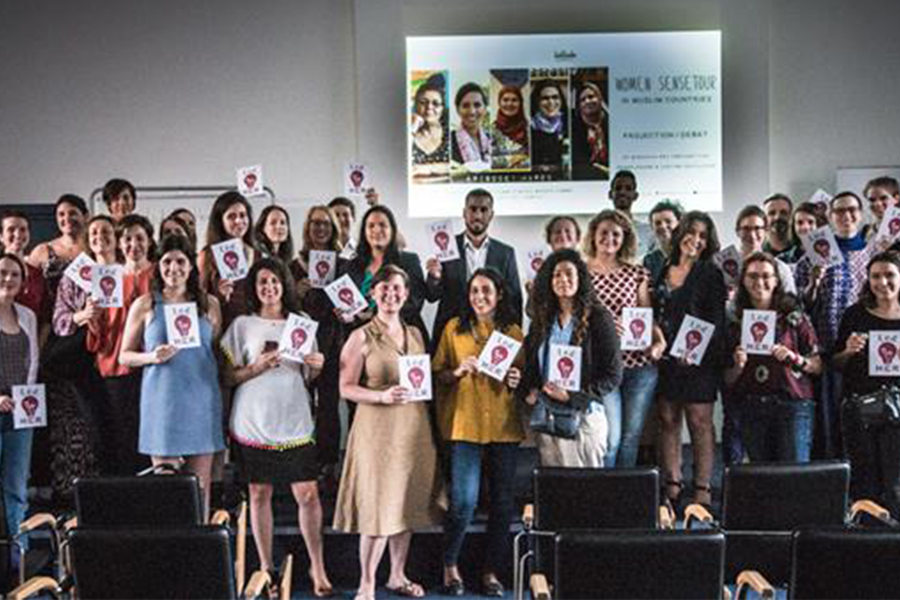 Projection Women Sense Tour in Muslim Countries
